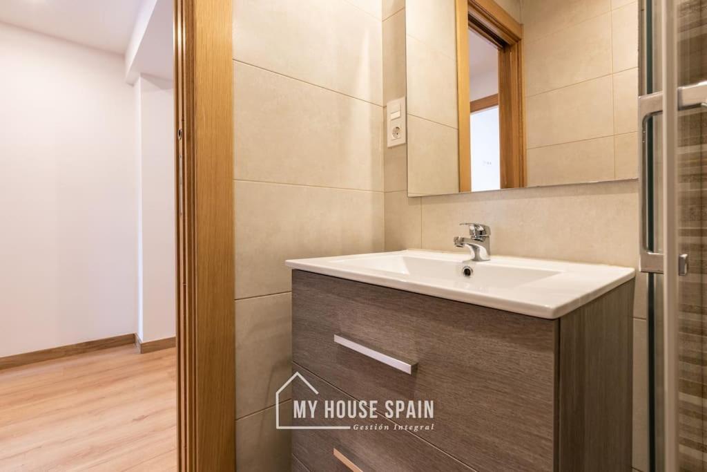 Myhousespain - Luminoso Y Amplio Piso En El Centro 기욘 외부 사진